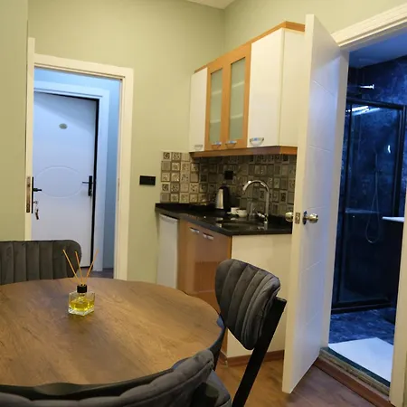 Taksım My House Butık 4*