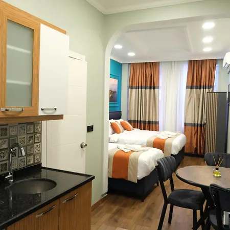 Taksim My House Butik 4*